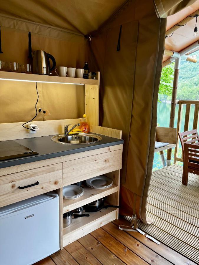 Отель Glamping Bagrem Jablanica Экстерьер фото